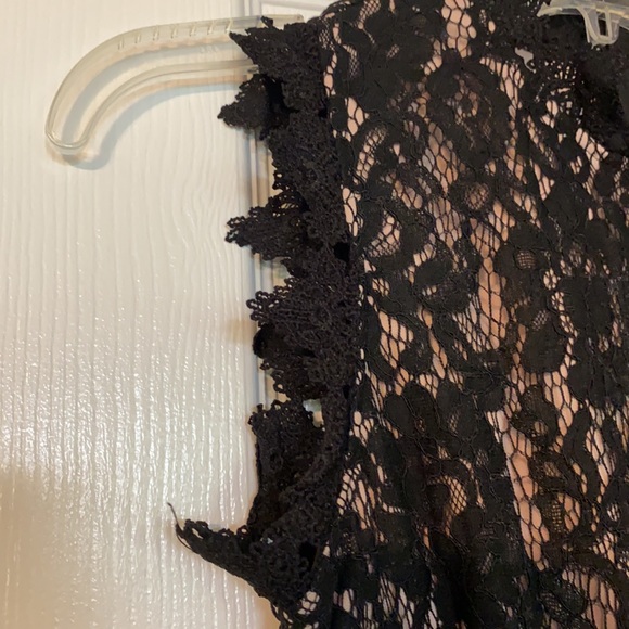 Semi formal sleeveless lace tulle overlay dress - Picture 5 of 11